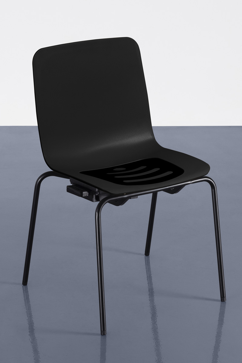 Silla sin reposabrazos negra